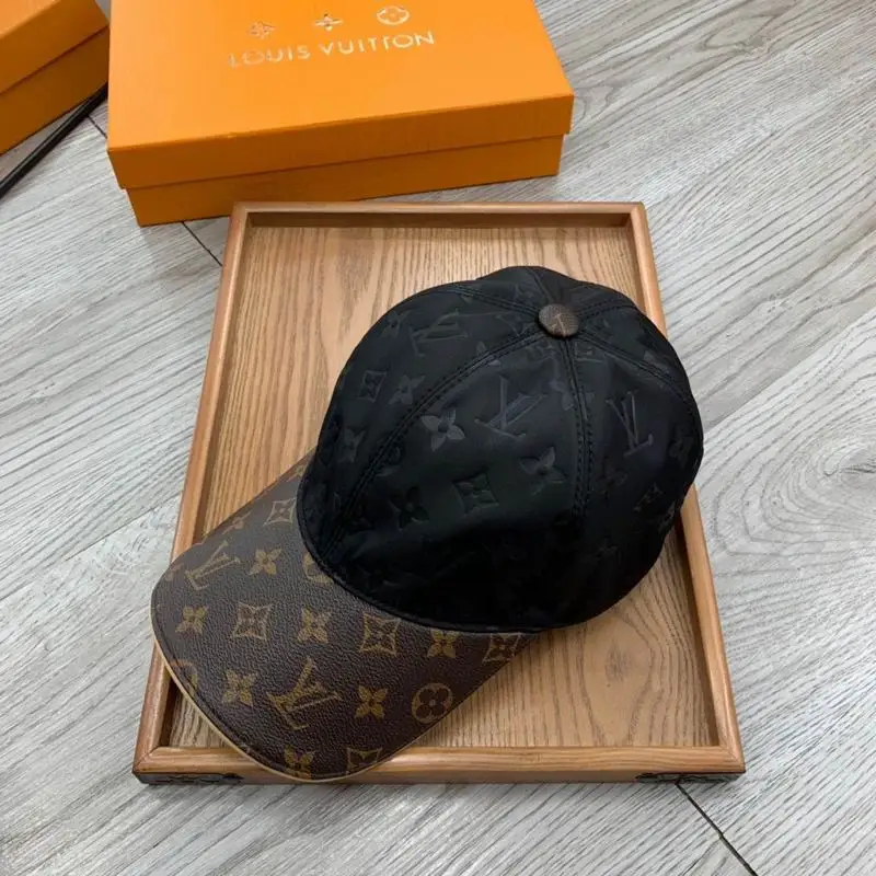 LV Cap 78 (17)